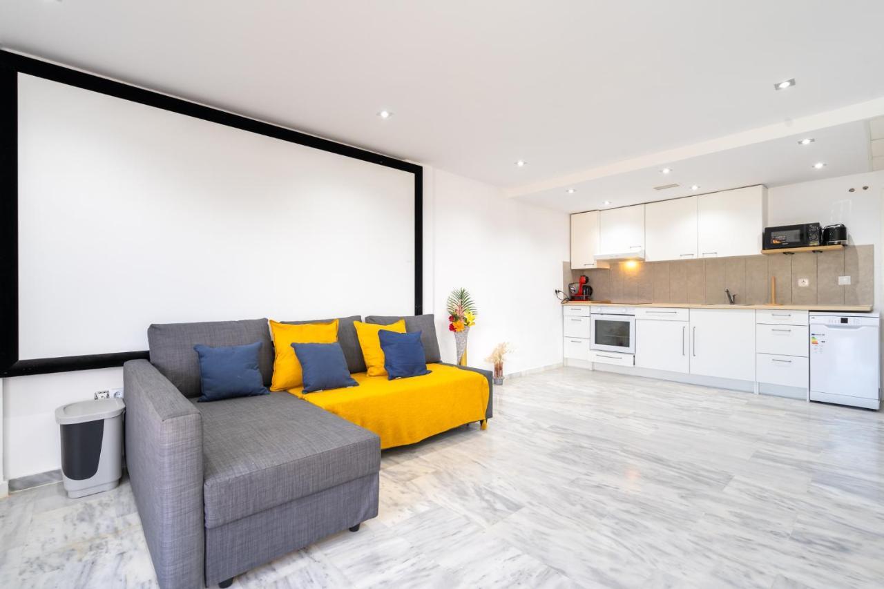 Luxury Apartments Marbella Cabopino ภายนอก รูปภาพ