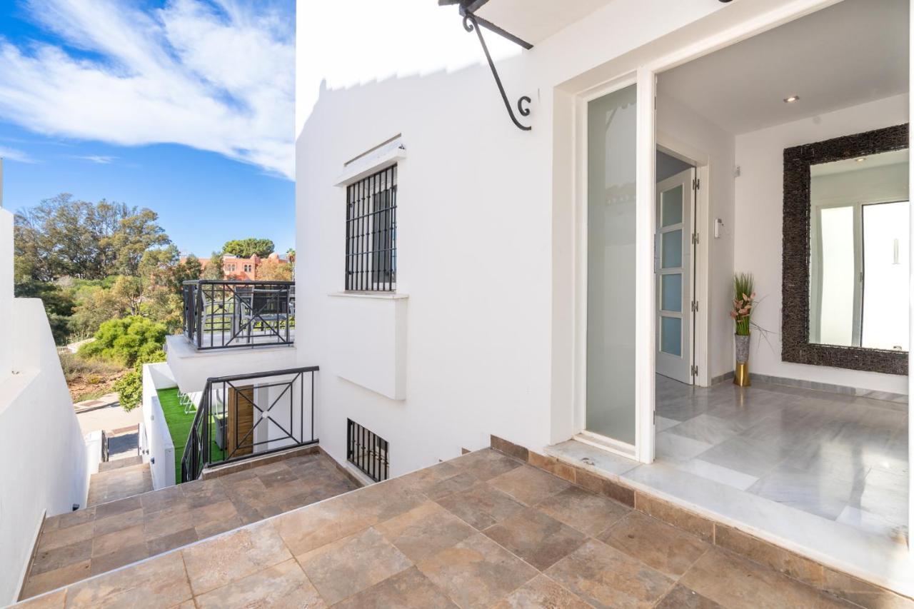 Luxury Apartments Marbella Cabopino ภายนอก รูปภาพ