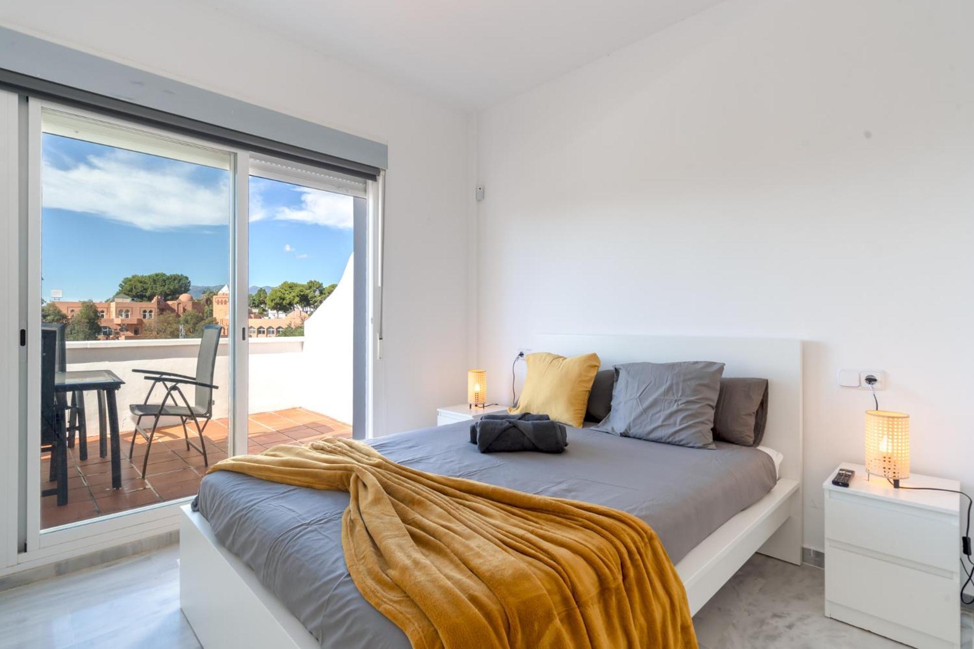 Luxury Apartments Marbella Cabopino ภายนอก รูปภาพ